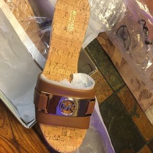 Micheal Kors Leather Platform